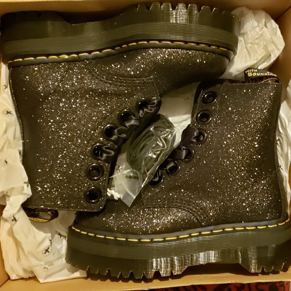 Dr. Martens Molly Glitter Black Platform